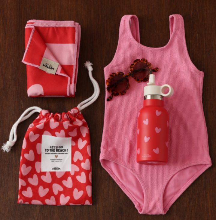 SERVIETTE MICROFIBRE A COEURS ROUGE ET ROSE