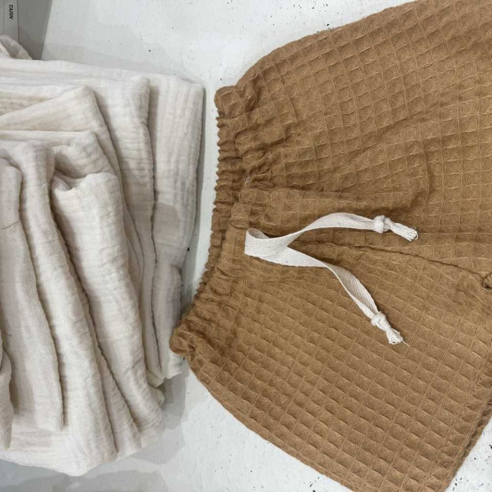 SHORT NID D'ABEILLES CAMEL GARCON